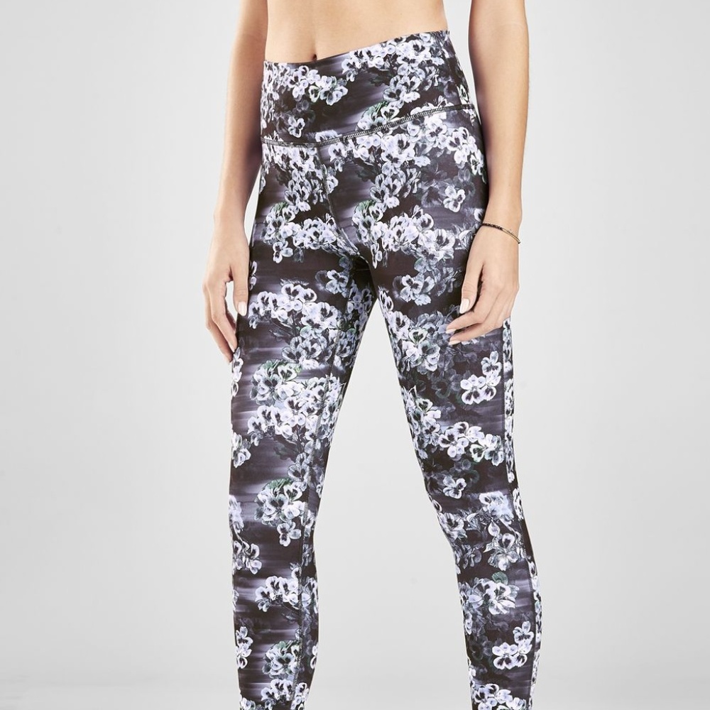 Fabletics High-Waisted Printed Powerhold® 7/8